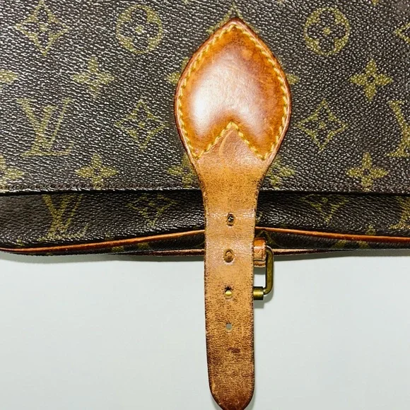 Vintage Louis Vuitton Monogram Crossbody Bag - Picture 3 of 12